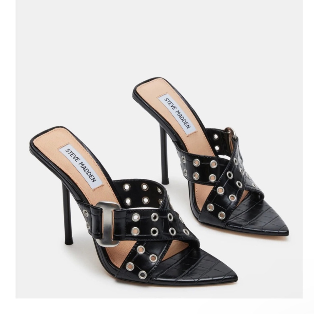 Steve Madden Inez Black Crocodile Heels